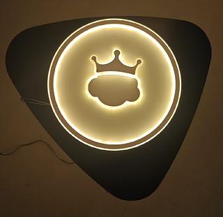 PLAFON REDONDO DESIGN PRINCESA/PRINCIPE 40CM ACABAMENTO BRANCO 3 COR DE LED