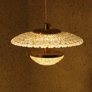 PENDENTE CRISTAL DOURADO LUXO FORMATO UFO 3 COR DE LED